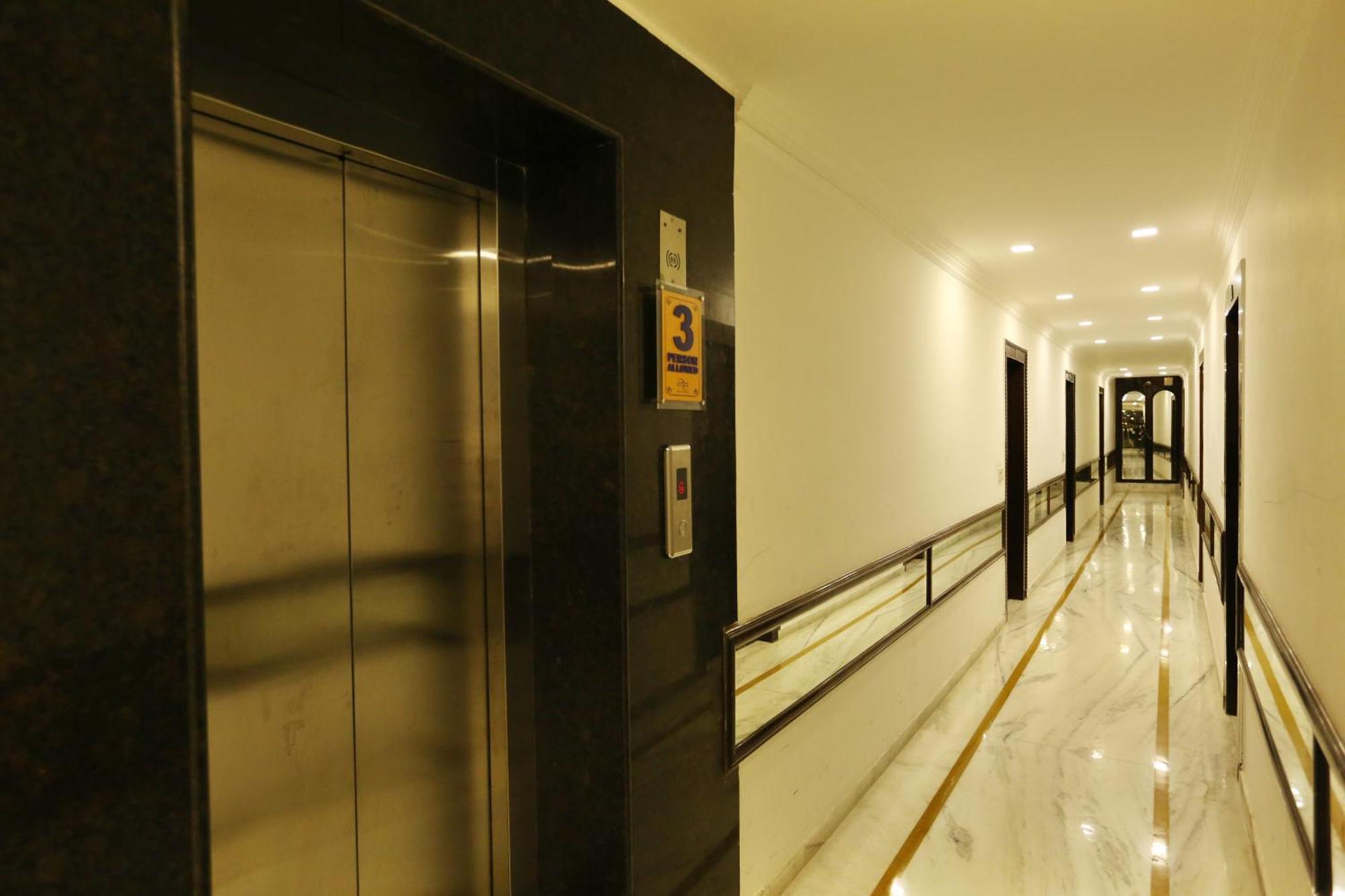 Hotel Aero Star By Star Group Nova Deli Exterior foto