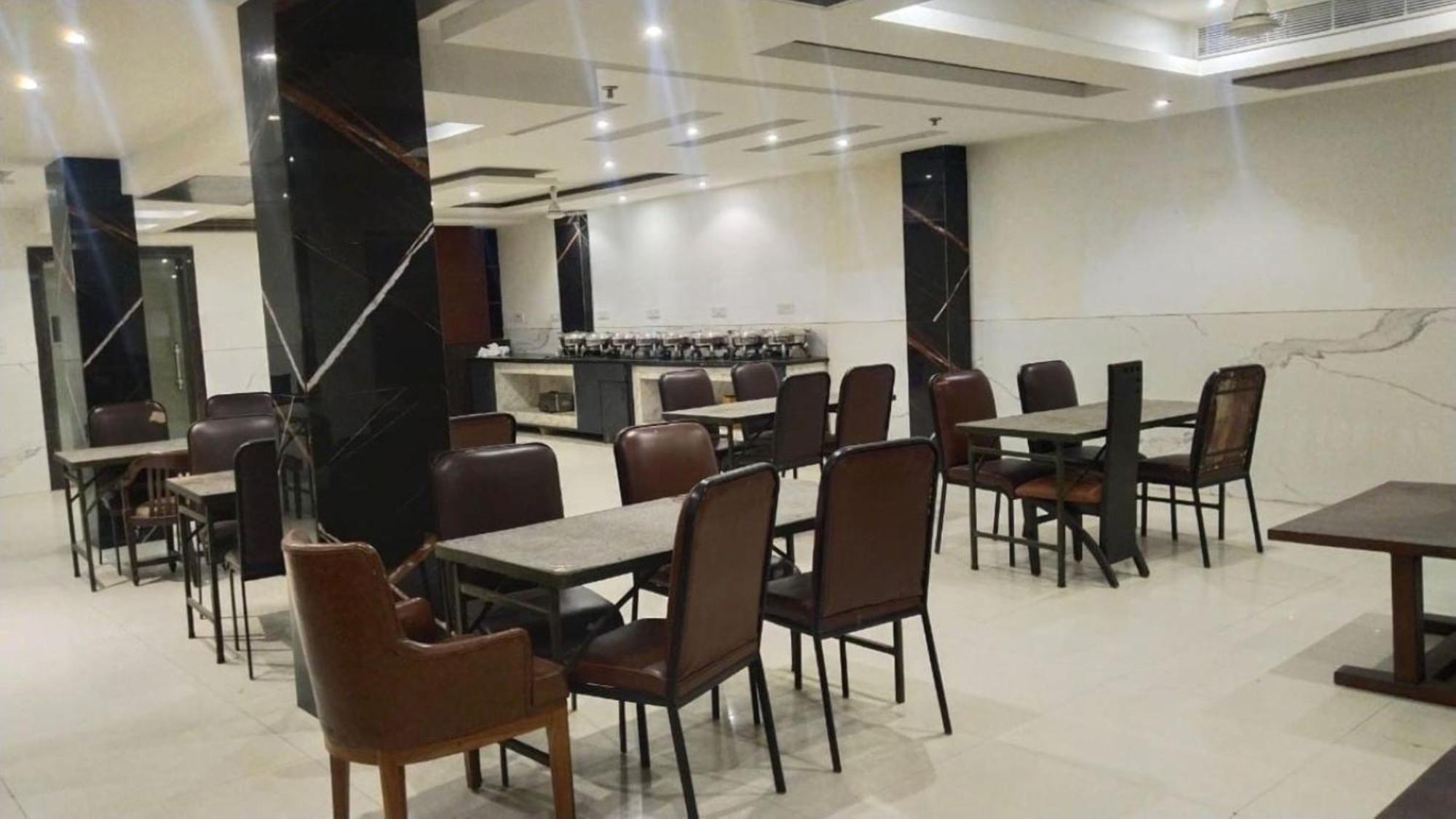 Hotel Aero Star By Star Group Nova Deli Exterior foto
