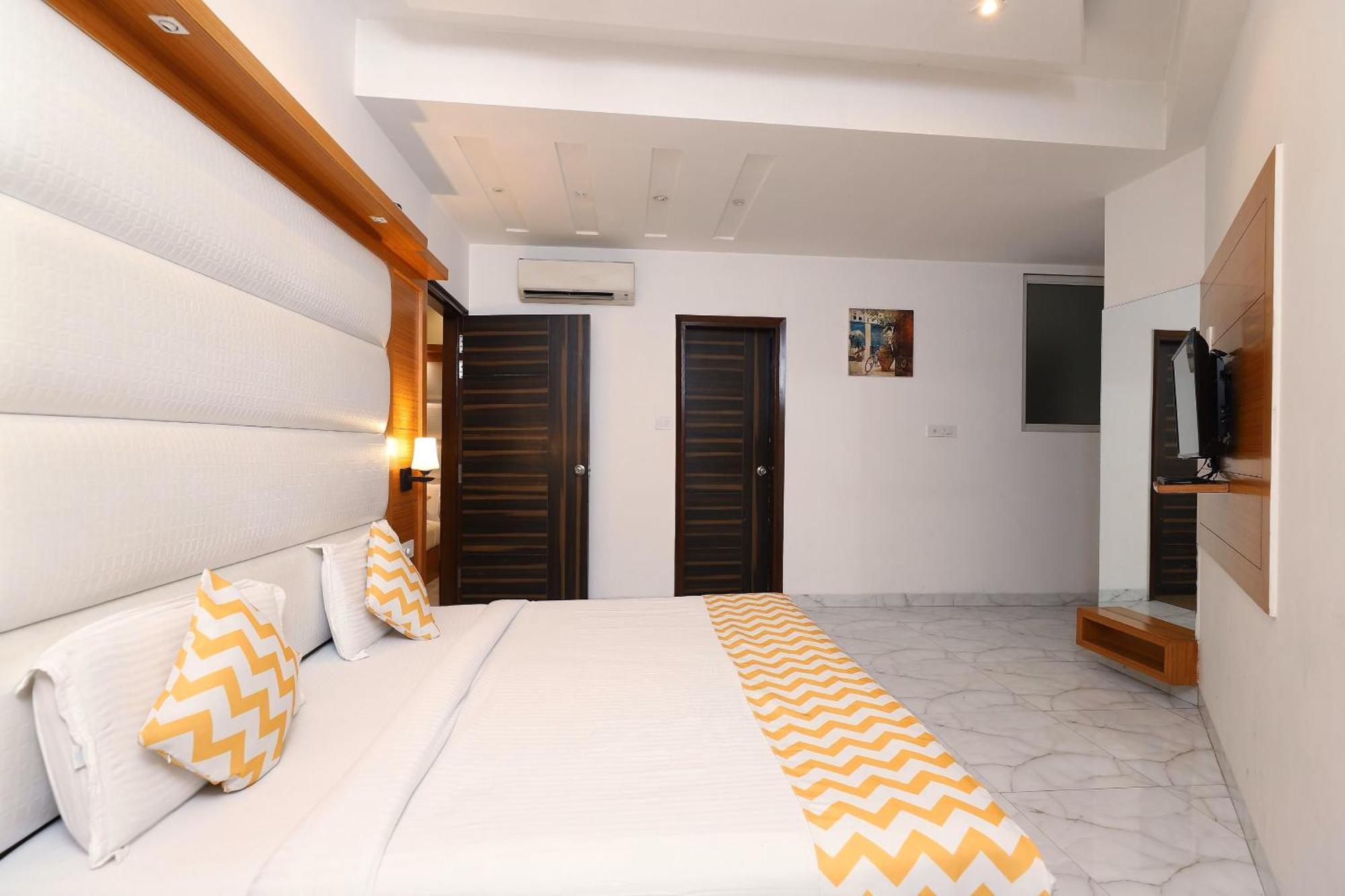 Hotel Aero Star By Star Group Nova Deli Exterior foto